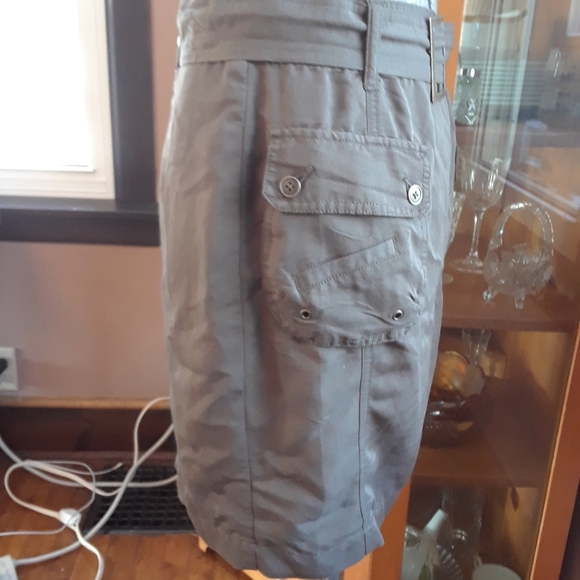 Size small Calvin Klein army green skirt an belt set - Picture 10 of 13